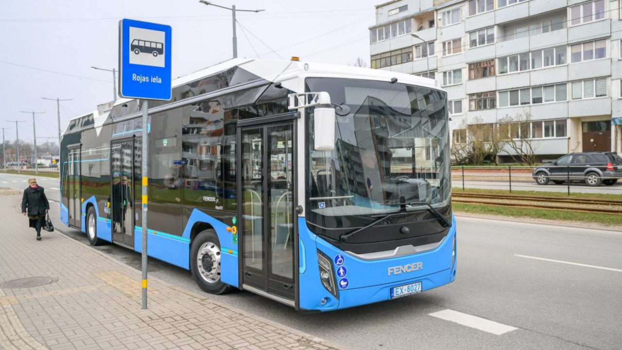 Atvērti piedāvājumi Liepājas autobusu pārvadājumu iepirkumā