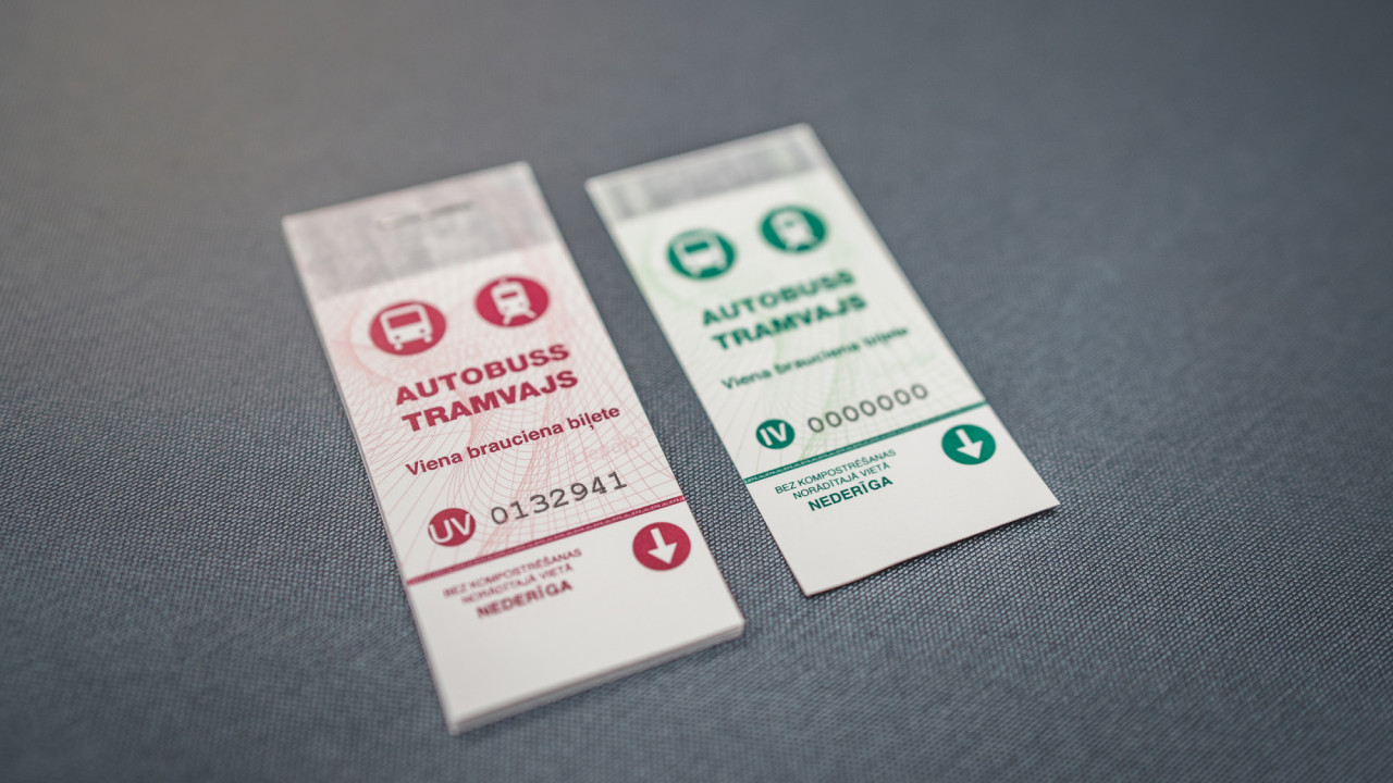 Līdz 1. aprīlim Liepājas sabiedriskajā transportā tiks demontēti vecie biļešu kompostieri