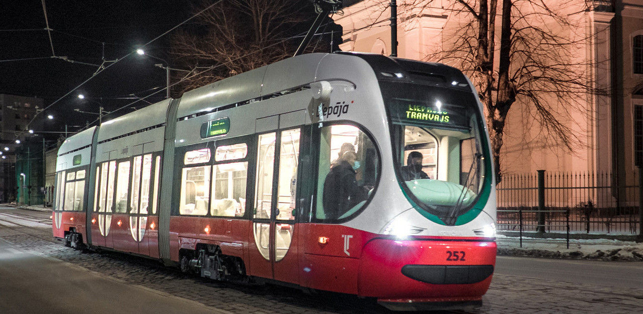 12. aprīlī un 13. aprīlī izmaiņas tramvaja kursēšanas laikos!