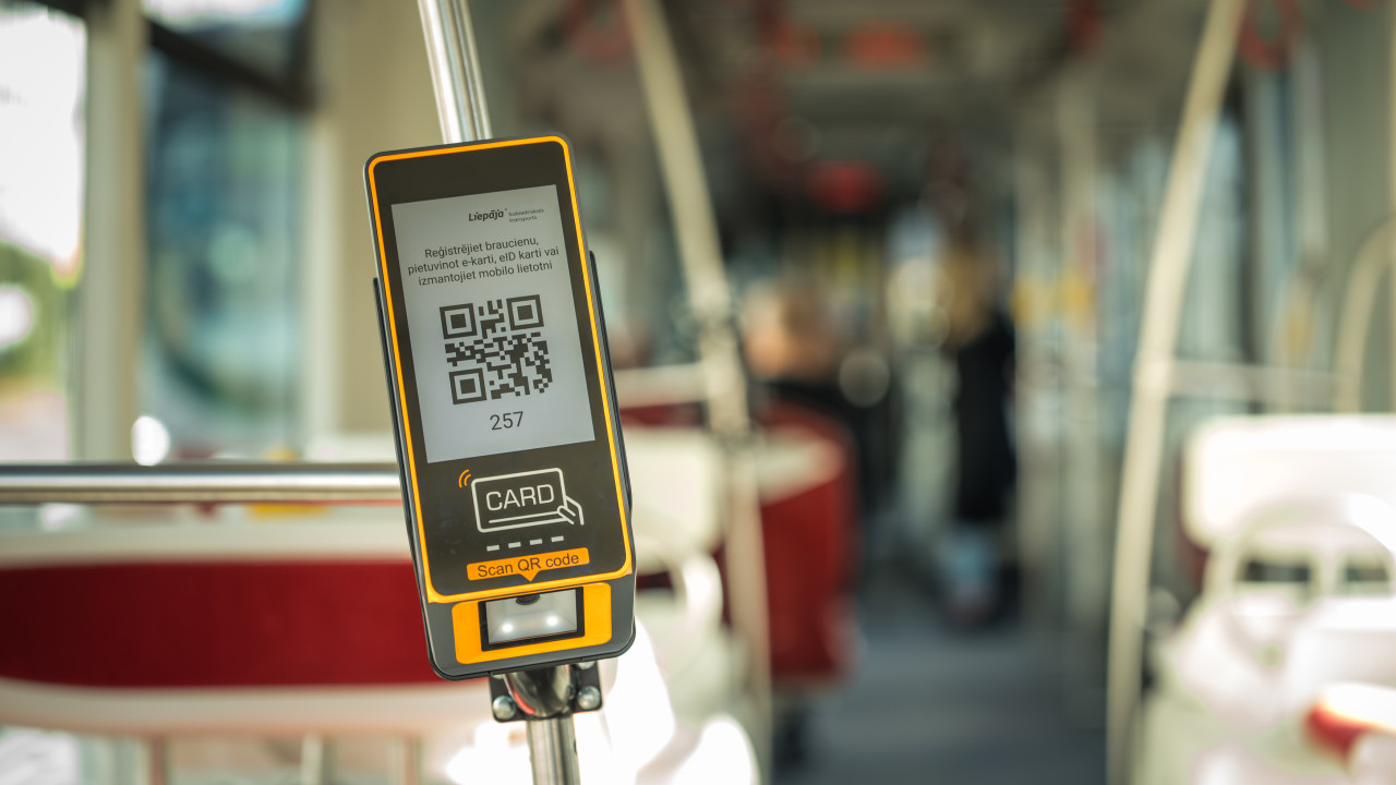 Apritējis gads kopš e-biļetes ieviešanas Liepājas sabiedriskajā transportā